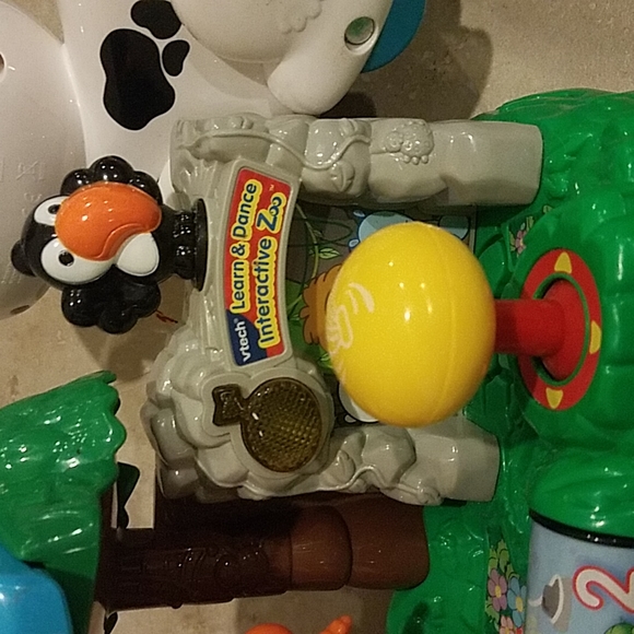 Vtech Learn and Sing interactive Zoo and Unicorn - Picture 4 of 4